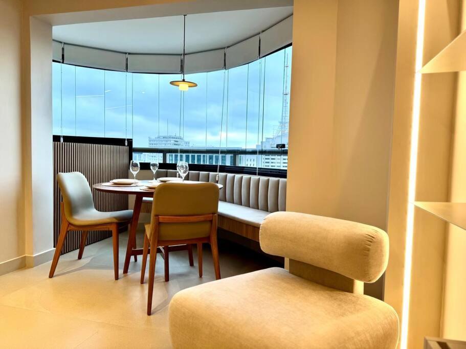 2412 - Rentaqui Design Contemporaneo Apartamento São Paulo